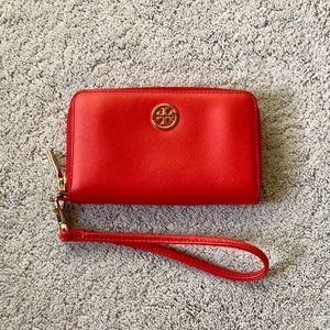 Tory Burch Wristlet